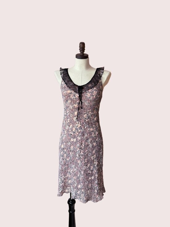 Max Studio Dresses & Skirts - Vintage Max Studio Floral Silk Dress